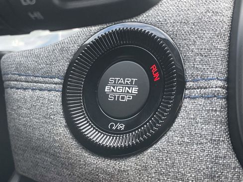 New 2026 Jeep Compass Latitude image 7