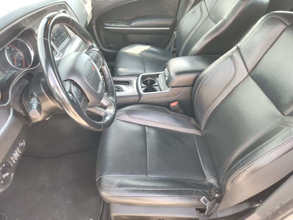 Used 2021 Dodge Charger SXT w/ Leather Interior Group RWD image 13