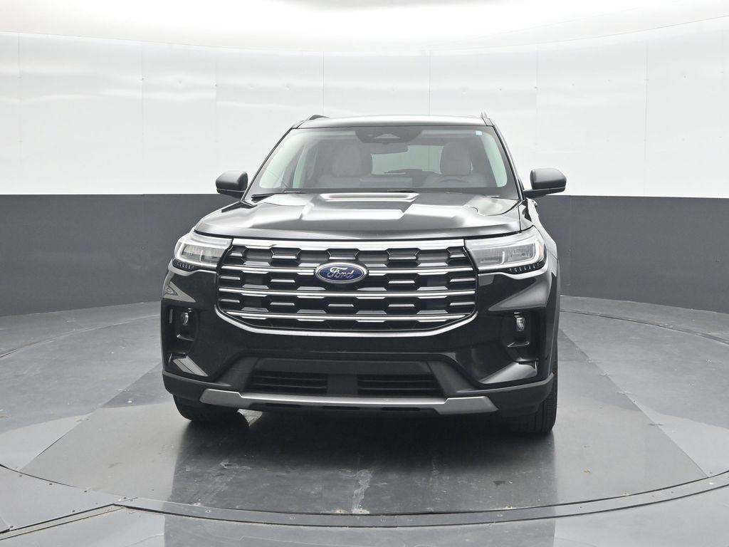 Certified 2026 Ford Explorer Active w/ Active Comfort Package AWD/4WD image 5