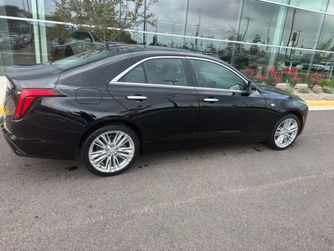 Used 2021 Cadillac CT4 Premium Luxury AWD/4WD image 7