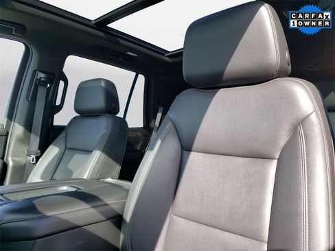 Used 2022 Chevrolet Tahoe LT w/ LT Signature Plus Package image 9