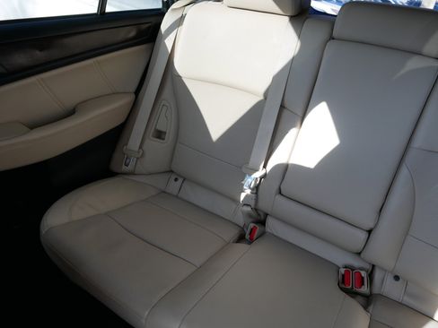 Used 2019 Subaru Outback 3.6R Limited w/ Protection Package #1 image 12