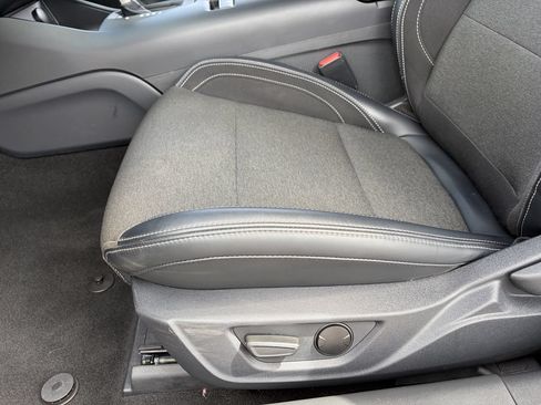 Used 2024 Ford Mustang Coupe RWD image 21