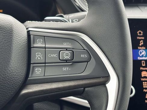 New 2026 Jeep Grand Cherokee Limited w/ Limited Altitude Package image 22