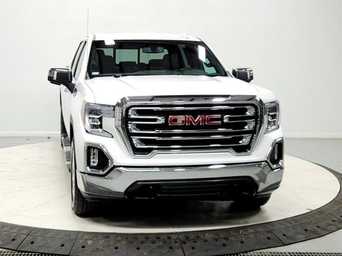 Used 2022 GMC Sierra 1500 SLT w/ SLT Premium Package image 2