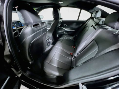 Used 2025 BMW 330i Sedan RWD image 29