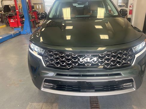 Used 2023 Kia Sorento SX Prestige AWD/4WD image 9