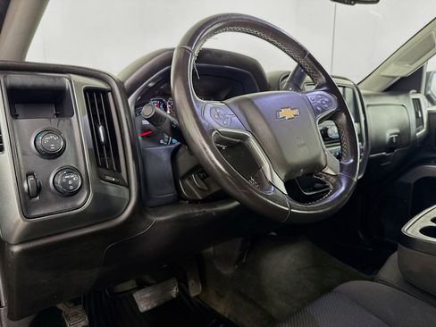 Used 2018 Chevrolet Silverado 1500 LT w/ All Star Edition AWD/4WD image 32