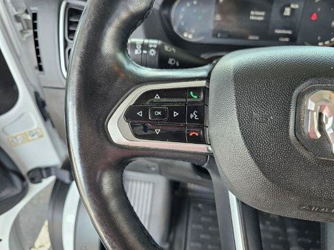 Used 2024 RAM ProMaster 2500 w/ Quick Order Package 22G SLT FWD image 12