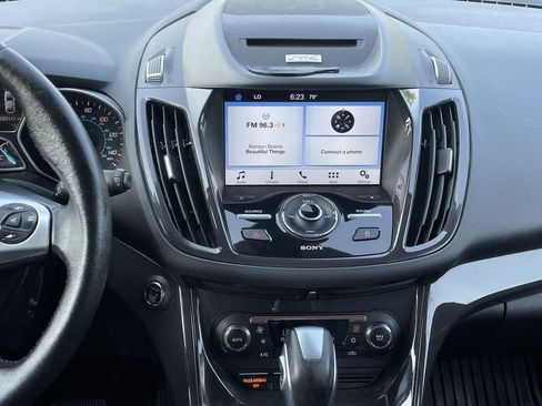 Used 2016 Ford Escape Titanium FWD image 13