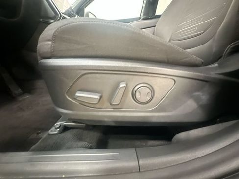 Used 2023 Hyundai Santa Cruz SEL Premium AWD/4WD image 15