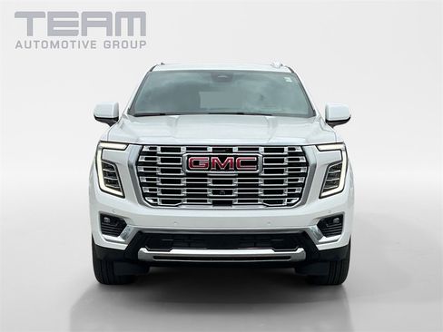 New 2025 GMC Yukon Denali w/ Sun & Power Step Package image 2