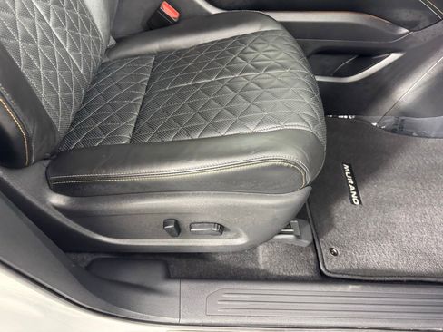 Used 2024 Nissan Murano Platinum w/ Cargo Package image 33