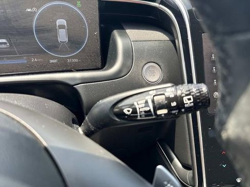 Used 2022 Hyundai Tucson Limited image 36