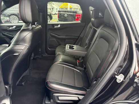 Used 2025 Ford Escape ST-Line Select AWD/4WD image 12