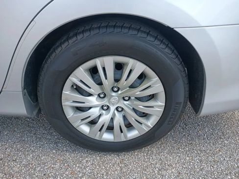 Used 2014 Toyota Camry LE w/ Fleet Convenience Package FWD image 20