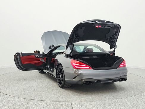 Used 2018 Mercedes-Benz SL 63 AMG image 25