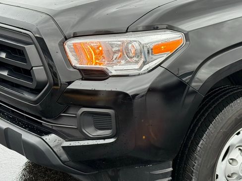 Used 2023 Toyota Tacoma SR image 9
