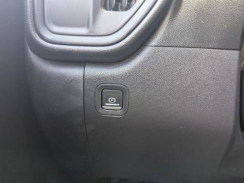 Used 2019 Chevrolet Silverado 1500 W/T image 20