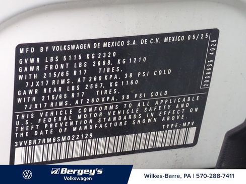 Used 2025 Volkswagen Tiguan S AWD/4WD image 29