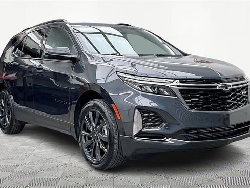 Used 2023 Chevrolet Equinox RS w/ RS Leather Package image 12