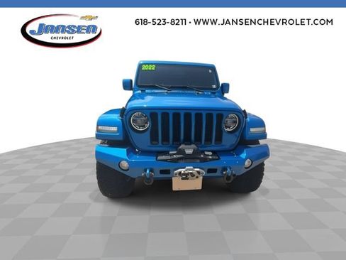 Used 2022 Jeep Wrangler Unlimited Sahara AWD/4WD image 3
