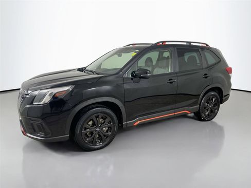 Used 2023 Subaru Forester Sport image 8