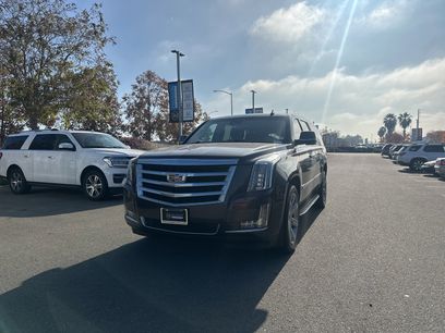 Used 2018 Cadillac Escalade ESV Luxury
