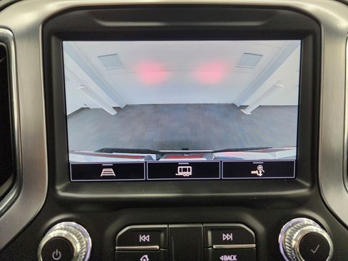 Used 2022 GMC Sierra 2500 SLT w/ LPO, GMC Protection Package image 14