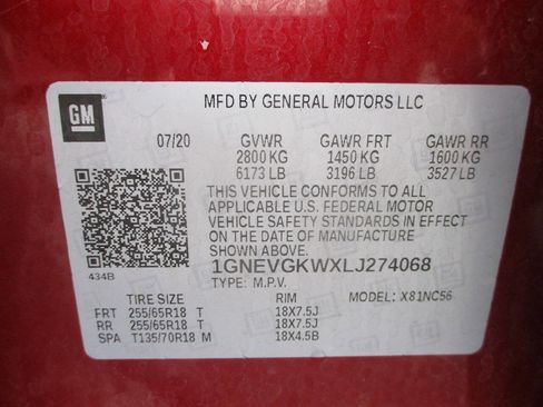 Used 2020 Chevrolet Traverse LT image 19