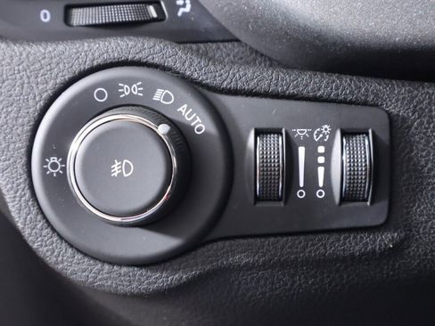 Used 2017 FIAT 500X Trekking AWD/4WD image 10