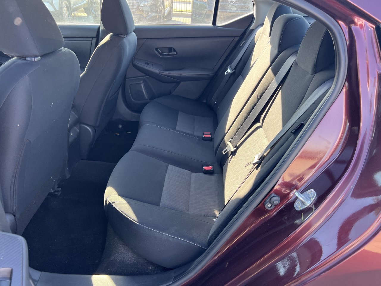 Used 2024 Nissan Sentra SV FWD image 9