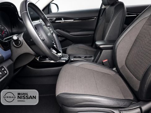 Used 2022 Kia Seltos S FWD image 7