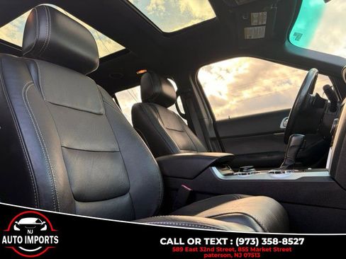 Used 2015 Ford Explorer Sport w/ Equipment Group 401A image 18