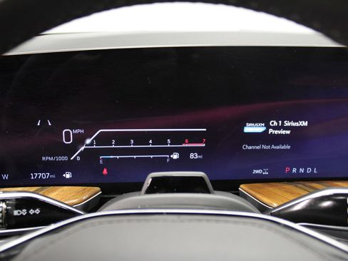 Certified 2025 Cadillac Escalade ESV Sport Platinum image 25