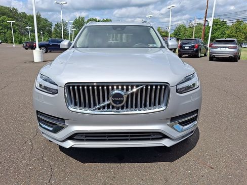 Used 2023 Volvo XC90 B5 Plus AWD/4WD image 5