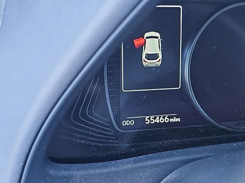 Used 2021 Lexus UX 250h w/ Premium Package image 6