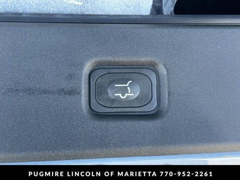 New 2025 Lincoln Navigator Reserve w/ Jet Appearance Package image 22