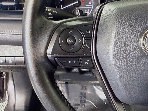 Used 2024 Toyota Camry SE image 14