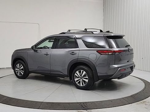 New 2026 Nissan Pathfinder SL FWD image 5