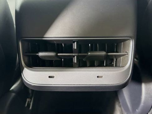 Used 2023 Tesla Model Y Long Range image 24