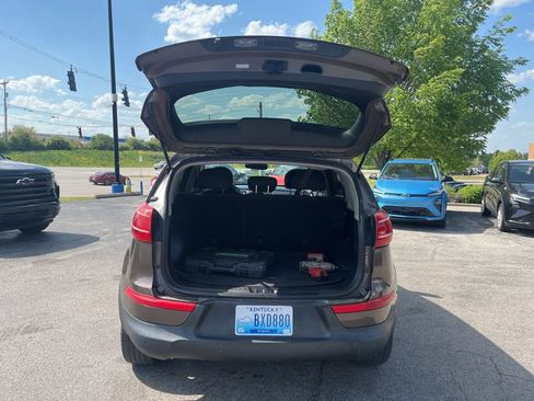 Used 2012 Kia Sportage LX w/ Navigation Pkg FWD image 11