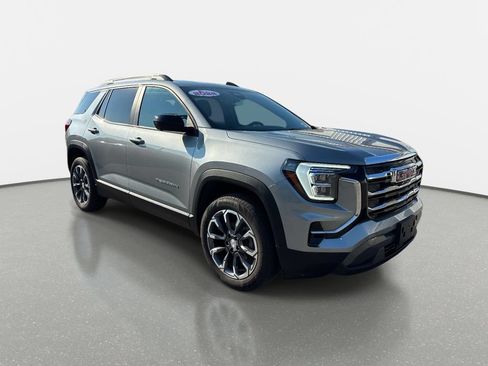 Used 2026 GMC Terrain Elevation w/ Elevation Premium Package AWD/4WD image 2