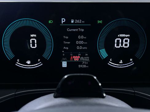 Used 2025 Hyundai Santa Fe SEL image 17