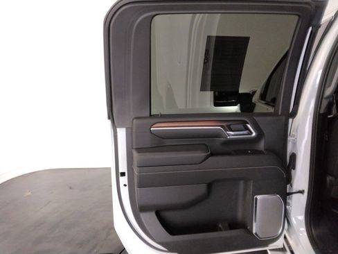 Used 2025 GMC Sierra 2500 Denali w/ Denali Reserve Package image 34