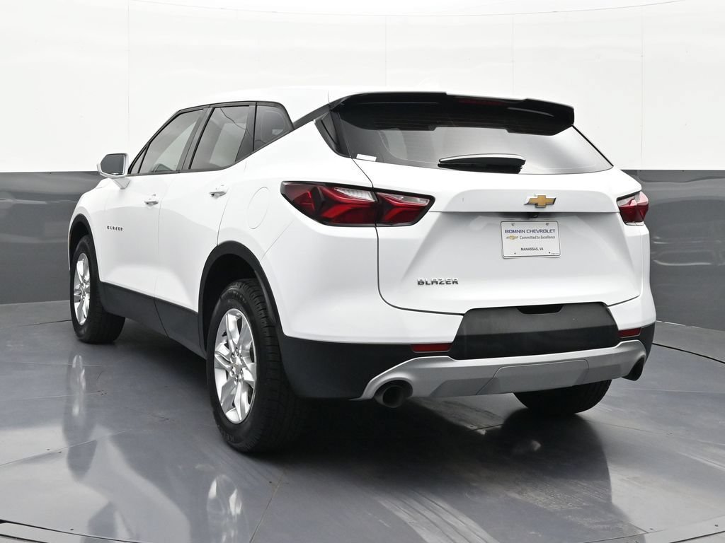 Used 2019 Chevrolet Blazer L FWD image 3