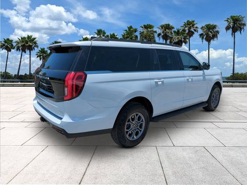 Used 2025 Ford Expedition Max Active RWD image 8