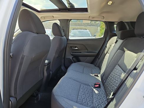 New 2026 Nissan Kicks SV w/ SV Premium Package image 8