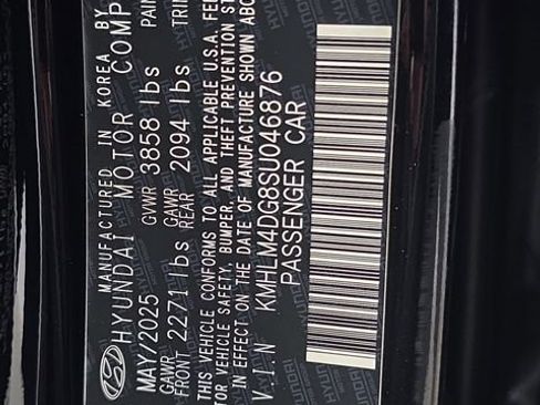 Certified 2025 Hyundai Elantra Sport FWD image 34