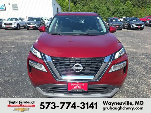 Used 2023 Nissan Rogue SV AWD/4WD image 3